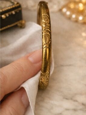 Antique Hallam & Rice Co. Child’s Gold Hinged Bracelet. Edwardian EraCollectible